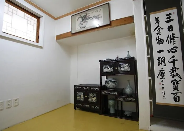 Jongro Inwoo House Gasthof Seoul