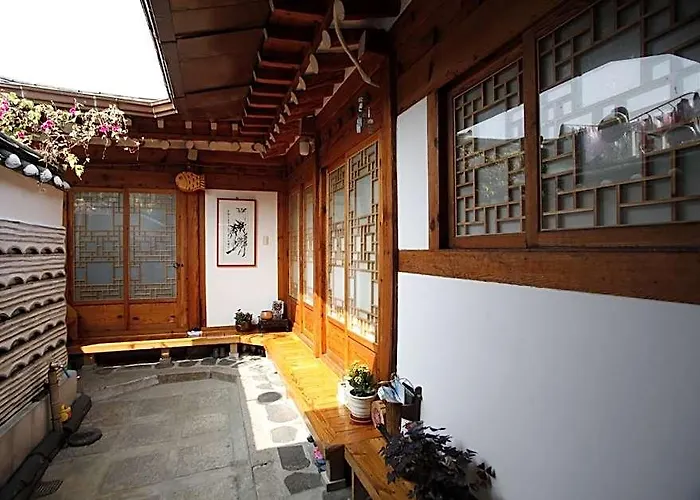 Jongro Inwoo House 2* Seoul